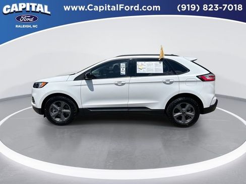 Certified 2023 Ford Edge SEL w/ Sport Appearance Package image 5