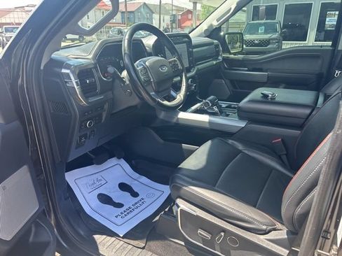 Used 2022 Ford F150 Lariat w/ Equipment Group 502A High AWD/4WD image 22