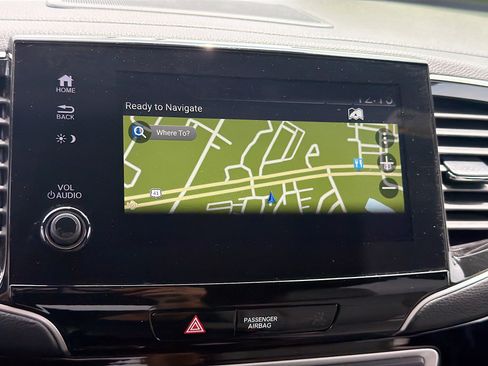Used 2021 Honda Passport Touring image 13