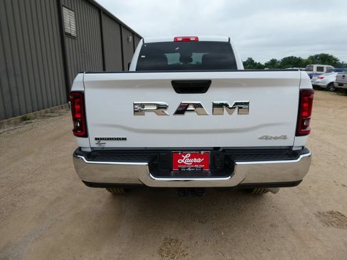 New 2026 RAM 2500 Big Horn AWD/4WD image 6
