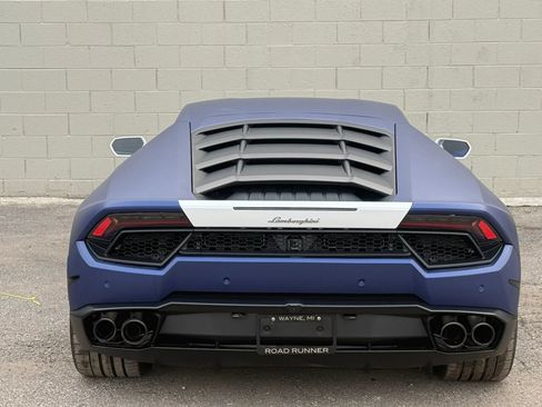 Used 2019 Lamborghini Huracan LP 580-2 RWD image 9