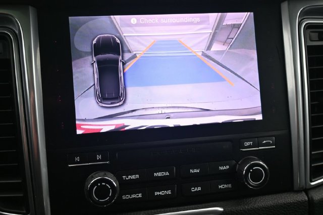 Used 2017 Porsche Macan S AWD/4WD image 25