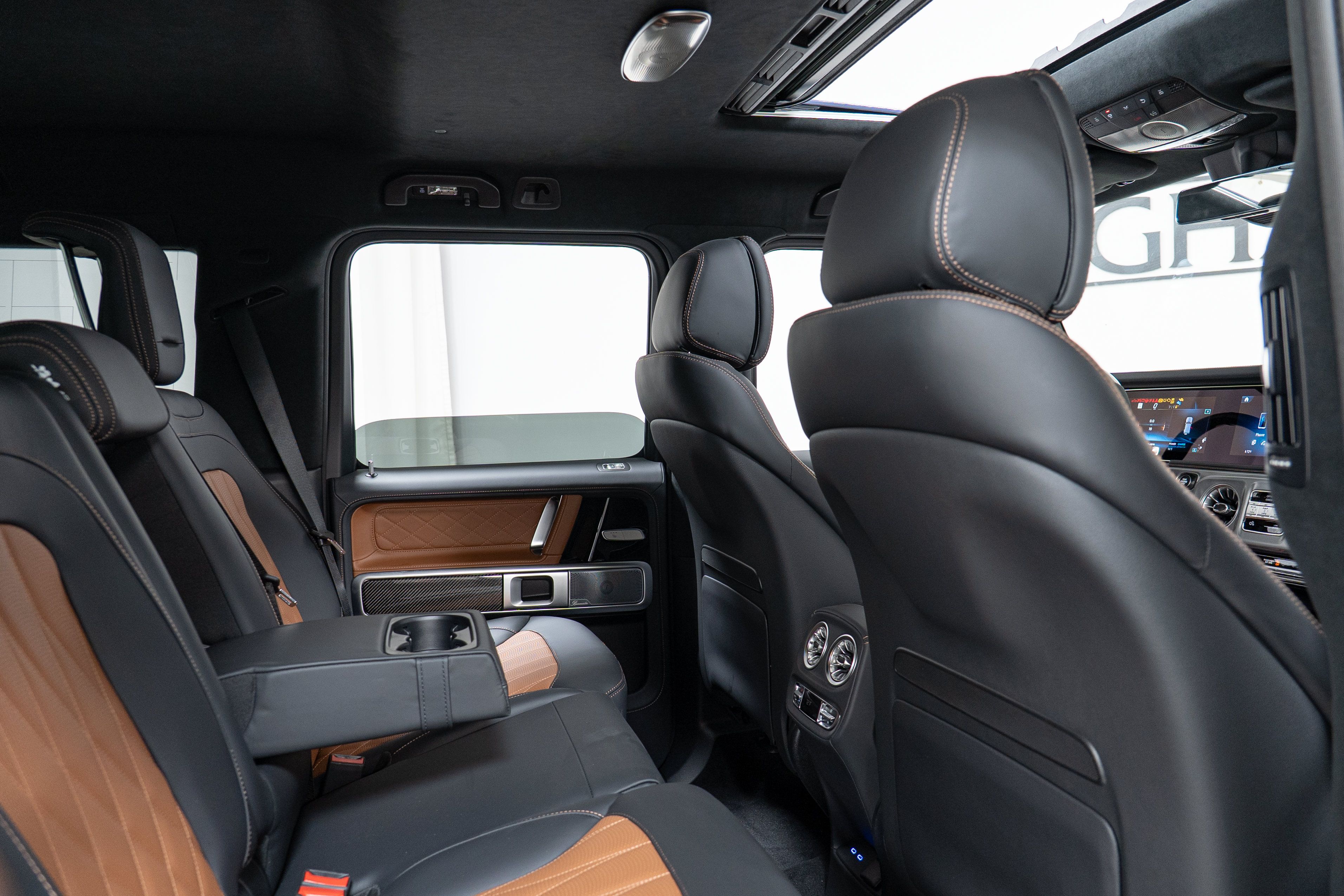 Used 2026 Mercedes-Benz G 63 AMG 4MATIC image 30