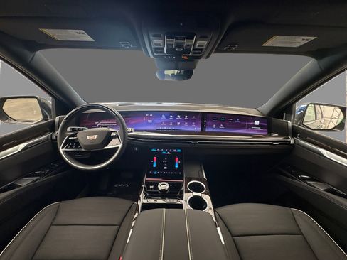New 2025 Cadillac Escalade Premium Luxury image 21
