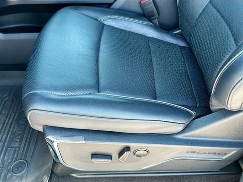 Used 2024 Ford F150 Lariat w/ Equipment Group 502A High image 20