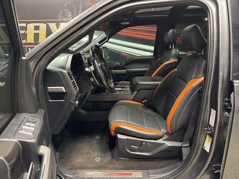 Used 2018 Ford F150 Raptor w/ Equipment Group 802A Luxury image 4