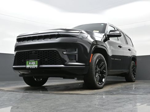 New 2026 Jeep Grand Wagoneer Limited image 12