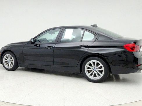 Used 2016 BMW 320i 4dr Sdn 320i with Driving Assi image 7