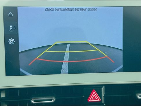 Used 2024 Hyundai Ioniq 5 SEL image 23