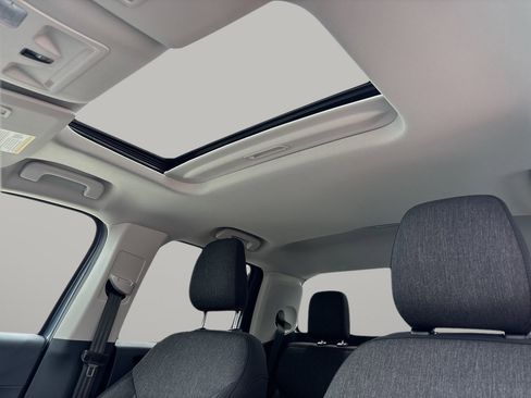 New 2025 Ford Maverick XLT w/ XLT Luxury Package image 20