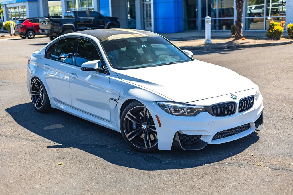 Used 2016 BMW M3 RWD image 2