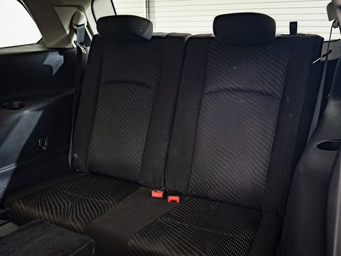 Used 2018 Dodge Journey SE w/ Popular Equipment Group image 33