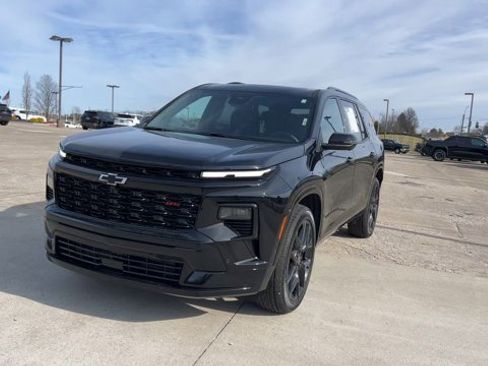 Used 2026 Chevrolet Traverse RS w/ LPO, Floor Liner Package image 4