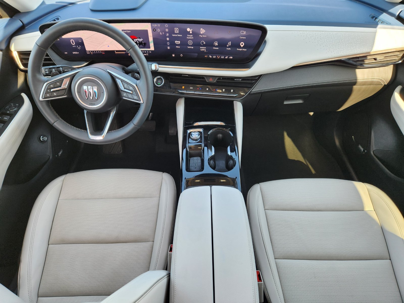 Used 2024 Buick Envision Avenir AWD/4WD image 35