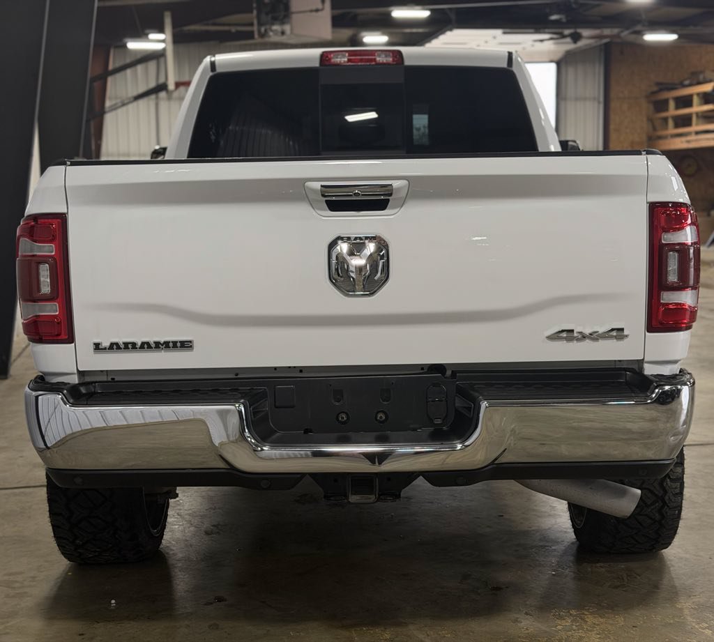 Used 2022 RAM 2500 Laramie AWD/4WD image 2