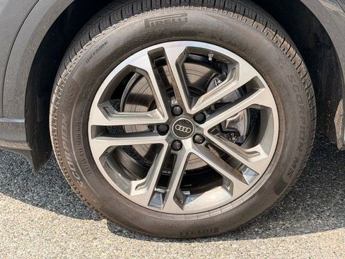 Certified 2025 Audi Q5 Premium w/ Convenience Package AWD/4WD image 25