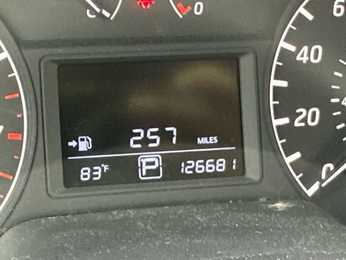 Used 2013 Nissan Sentra S FWD image 12