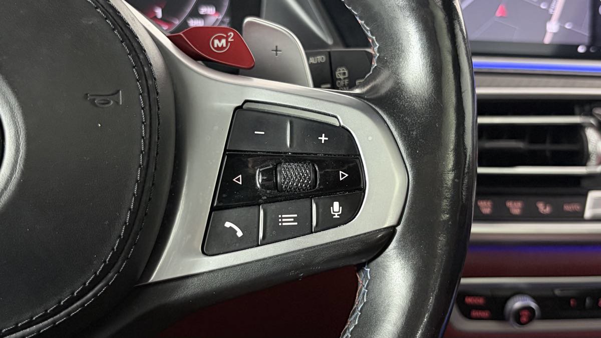 Used 2020 BMW X5 M Competition AWD/4WD image 19