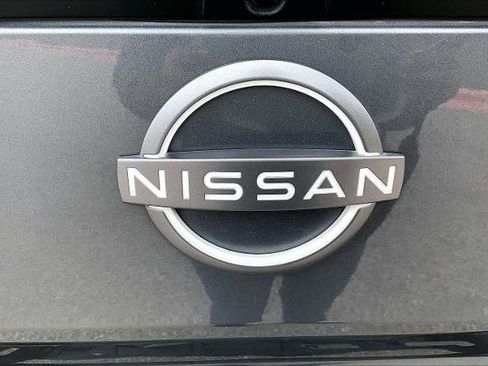 Certified 2023 Nissan Frontier SV image 29