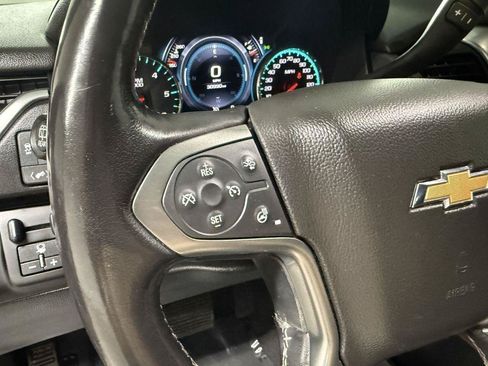 Used 2020 Chevrolet Suburban Premier AWD/4WD image 20