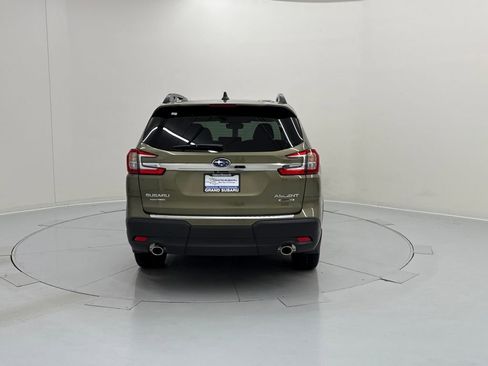 New 2025 Subaru Ascent Limited image 5