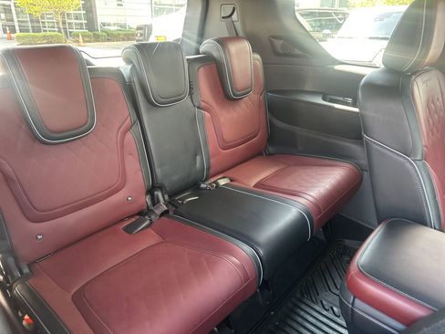 Used 2025 INFINITI QX80 Autograph w/ Autograph Exterior Package image 21