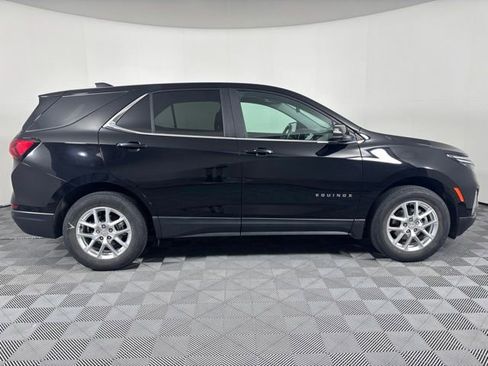 Used 2022 Chevrolet Equinox LT AWD/4WD image 34