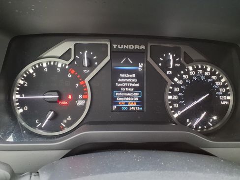 Used 2022 Toyota Tundra Limited w/ Power Package AWD/4WD image 13