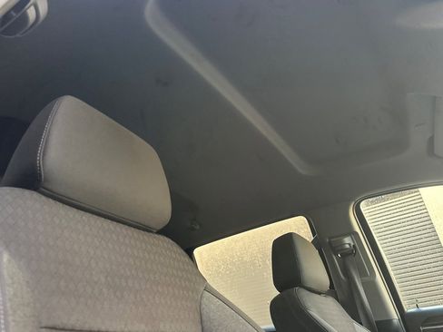 Used 2022 Chevrolet Silverado 1500 LT image 18