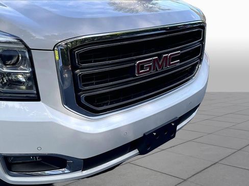 Used 2017 GMC Yukon SLT RWD image 29
