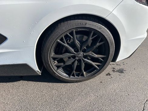 Used 2023 Chevrolet Corvette Stingray Premium Conv w/ Z51 Performance Package image 15