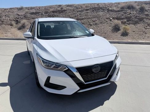 Certified 2022 Nissan Sentra SV w/ Trunk Package FWD image 3