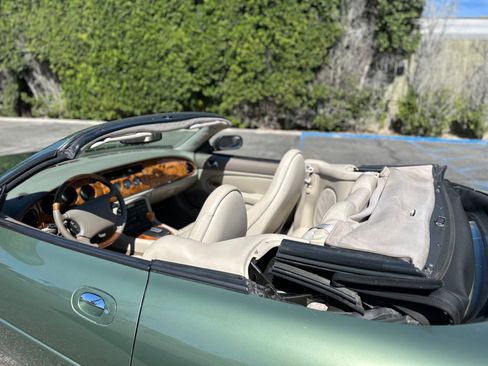 Used 1999 Jaguar XK8 Convertible RWD image 35
