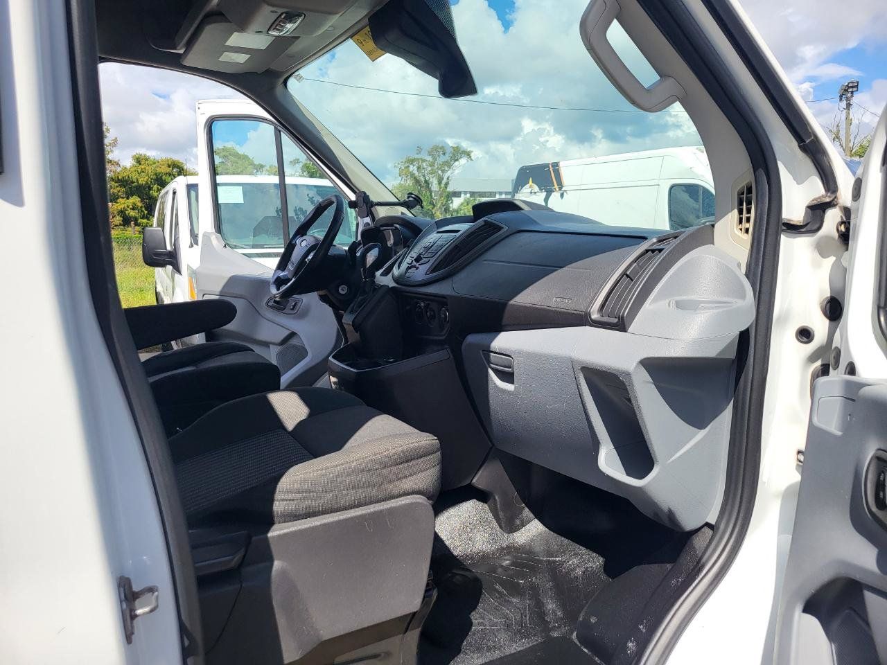 Used 2016 Ford Transit 150 148 Medium Roof RWD image 51