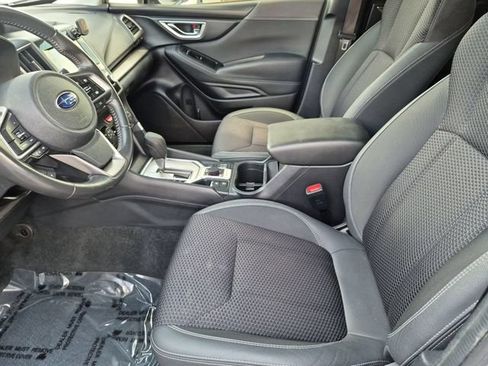 Used 2021 Subaru Forester Premium AWD/4WD image 16