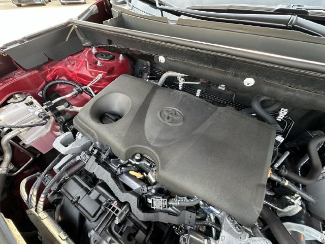 Used 2025 Toyota RAV4 LE FWD image 29