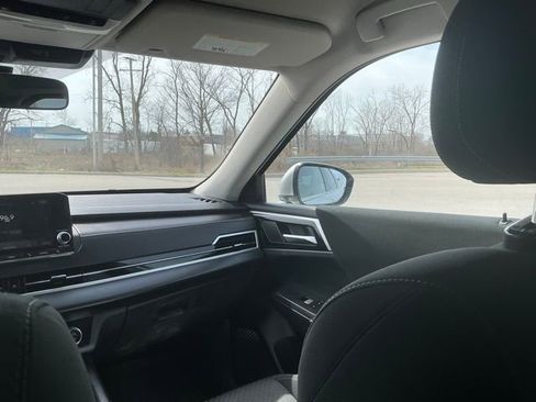 Used 2022 Mitsubishi Outlander ES image 27