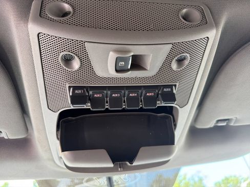 Used 2017 Ford F350 Lariat w/ Chrome Package AWD/4WD image 40