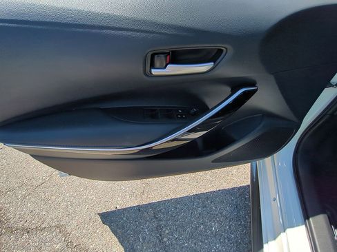 Used 2021 Toyota Corolla XSE w/ Carpet Mat Package (TMS) FWD image 21