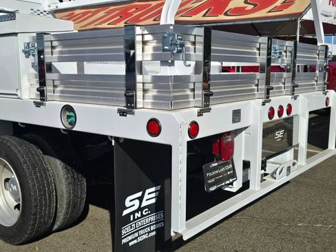 New 2026 RAM 5500 Tradesman w/ Chrome Appearance Group AWD/4WD image 25