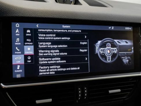 Used 2019 Porsche Cayenne AWD/4WD image 35