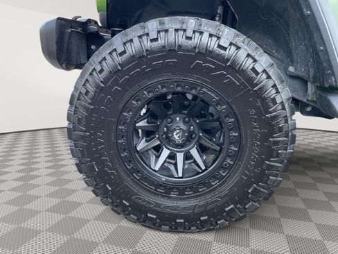 Used 2025 Jeep Wrangler Unlimited Sport AWD/4WD image 21