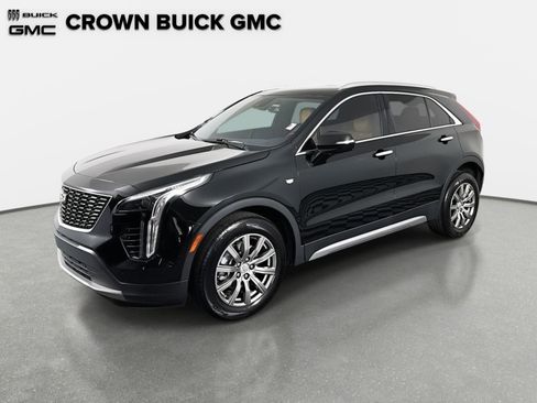Used 2021 Cadillac XT4 Premium Luxury image 1