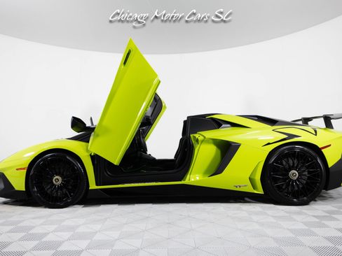 Used 2016 Lamborghini Aventador LP 750-4 Superveloce AWD/4WD image 11