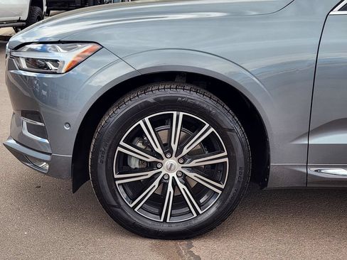 Used 2019 Volvo XC60 T5 Inscription FWD image 9