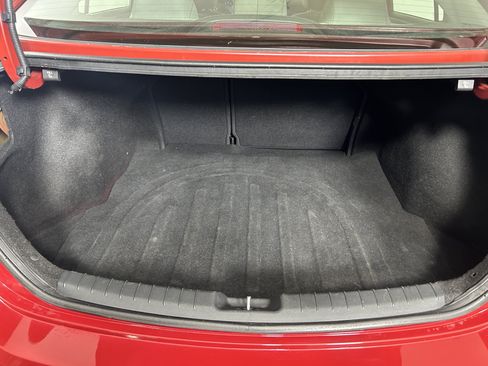 Used 2017 Hyundai Elantra SE FWD image 17