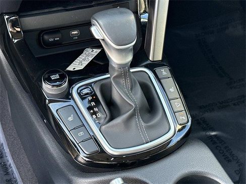 Used 2025 Kia Seltos EX w/ EX Sunroof Package image 23