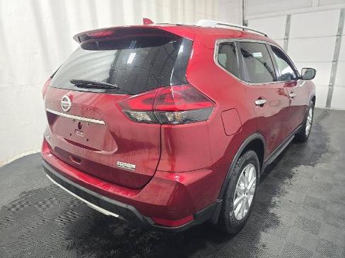 Used 2020 Nissan Rogue SV FWD image 5