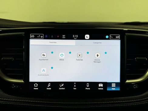 New 2027 Chrysler Pacifica Select w/ Family Tech Group AWD/4WD image 40
