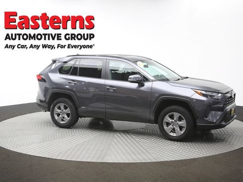 Used 2023 Toyota RAV4 LE AWD/4WD image 47